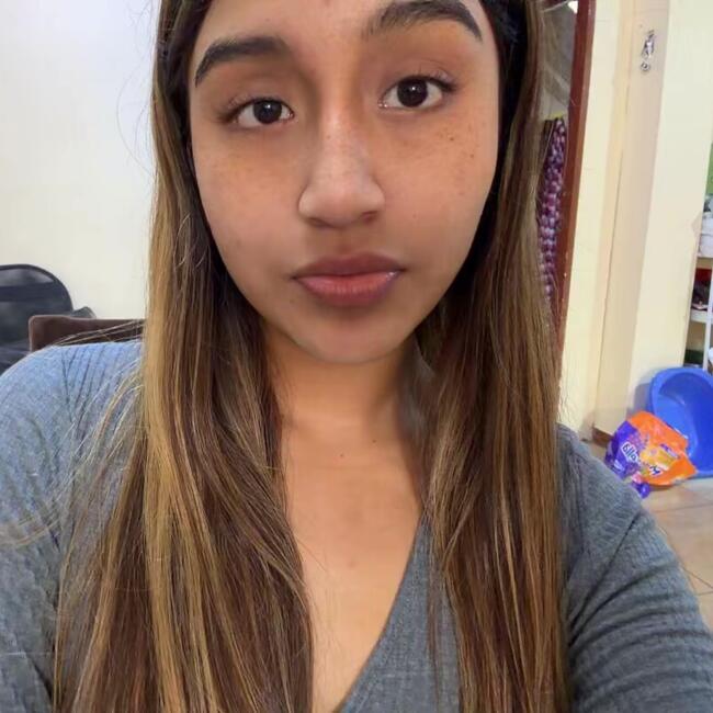 Babysitter in Lima: Ariana