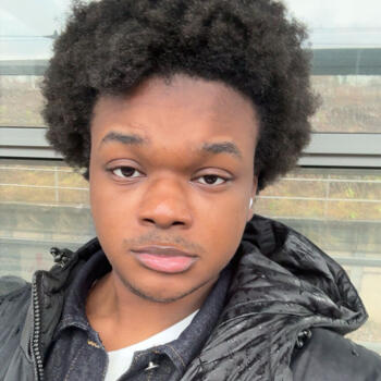 Babysitter in Stains: Briston