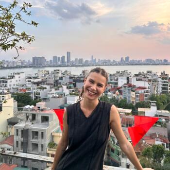 Babysitter in Mérignac: Jeanne