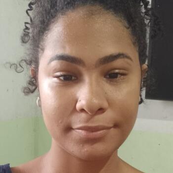 Babysitter Jaboatão dos Guararapes: Yasmin