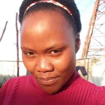 Babysitter in Tembisa (Gauteng): Ntsidiseng