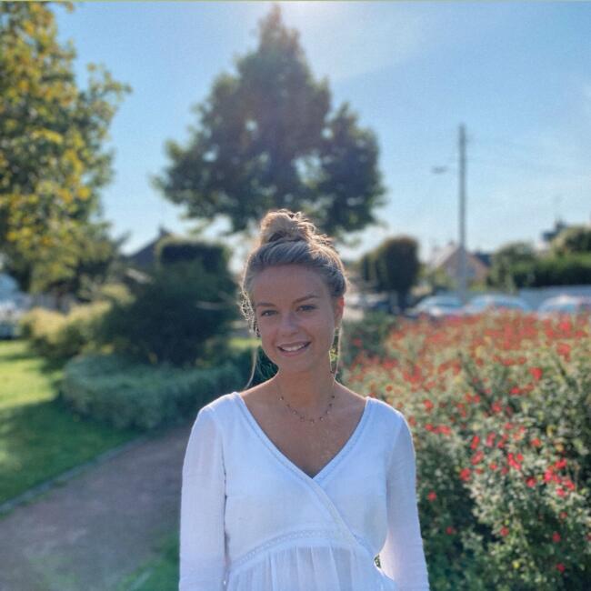 Babysitter in Biarritz: Océane