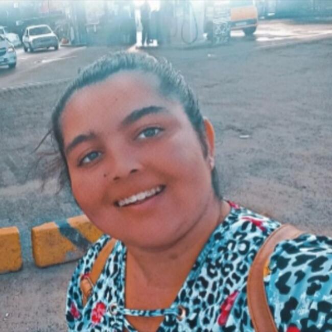 Babysitter in Gravataí: Pâmela