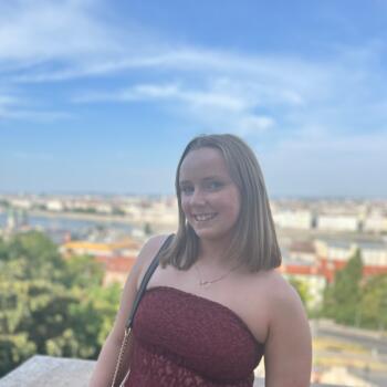 Babysitter in Nenagh: Leanne