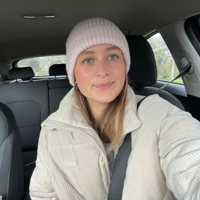 Babysitter in Melbourne: Charlie