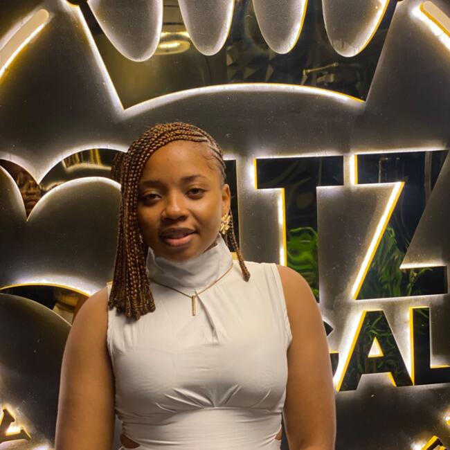 Babysitter in Garges-lès-Gonesse: Joys Sterna