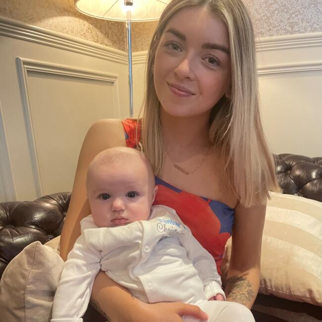 Babysitter in Sligo: Emma