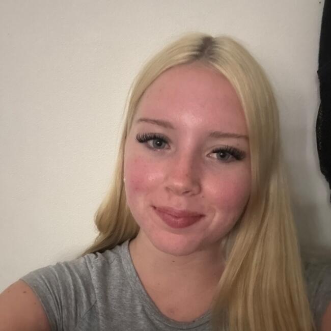 Babysitter in Rockingham: Shevy Sabina and Lucy