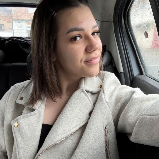 Bebisiterka u Šimanovci: Aleksandra