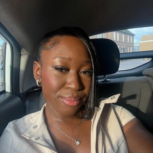 Babysitter in Leicester: Rebecca