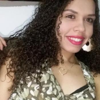 Babá Aparecida de Goiânia: Carla