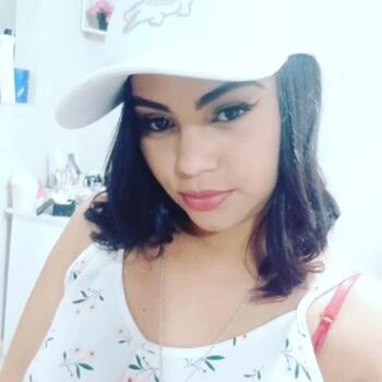 Babá em Betim: Mariza