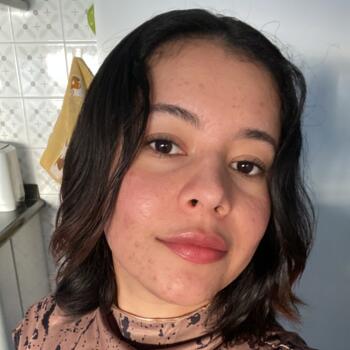 Babysitter in Ugao / Miraballes: Maria luisa