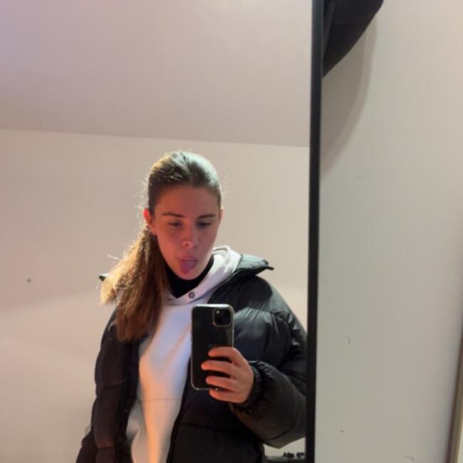 Babysitter in Bruges: Jill