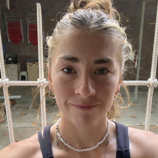 Babysitter in Onex: Lujii