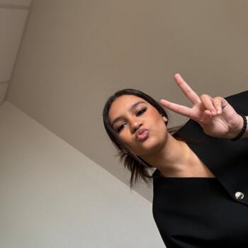 Babysitter in Toulouse: Manel