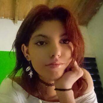 Babysitter Maldonado: Dana