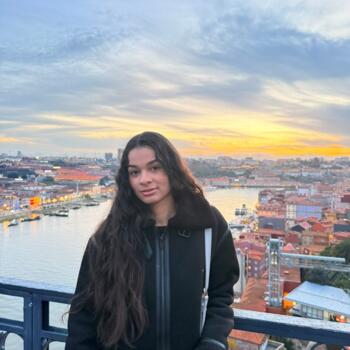 Babysitter em Lisboa: Karla