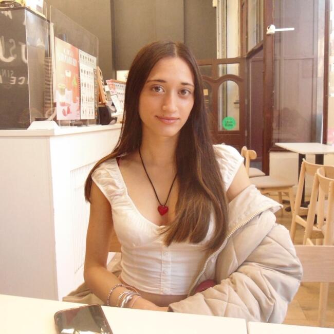 Babysitter in Leeds: Ikshula