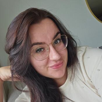 Babysitter in Velp: Sharon