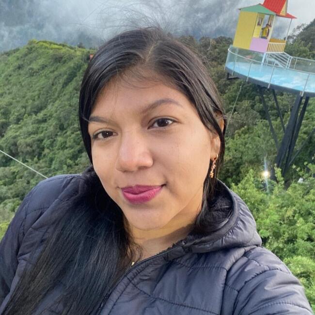 Babysitter in Quito: Clara