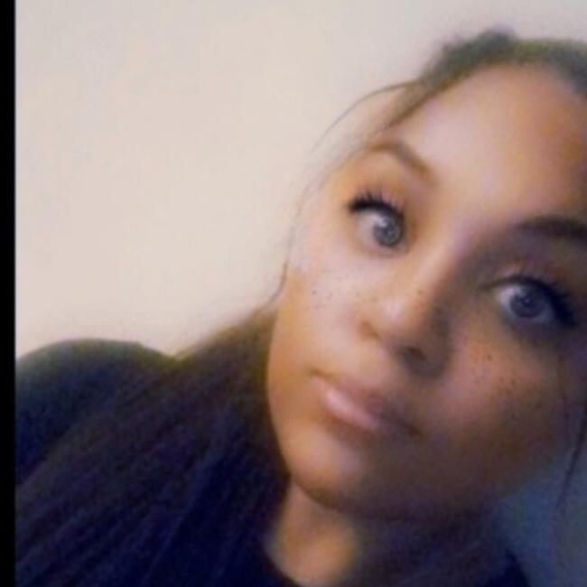Babysitter in Neder-over-Heembeek: Samia