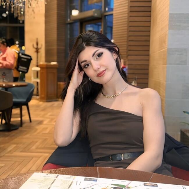 Babysitter in Yerevan: Mane