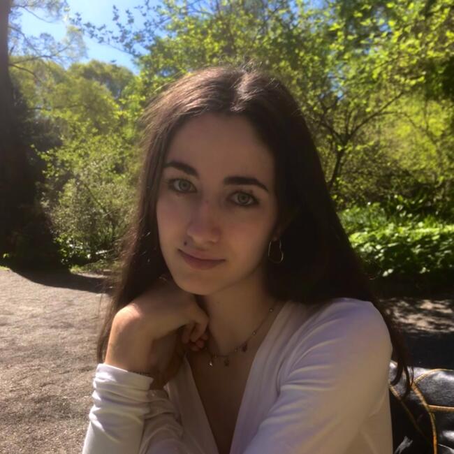 Babysitter a Trento: Sara