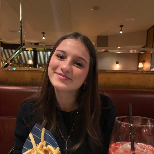 Babysitter in London: Giulia