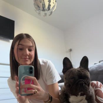 Babysitter Bavent: Jade