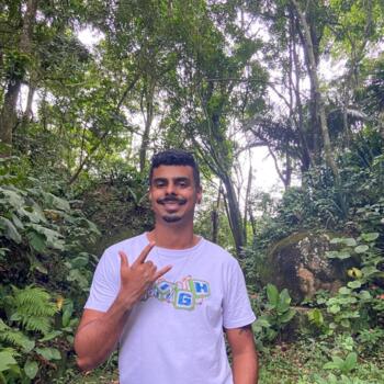 Babysitting job in Santos: babysitting job Ricardo