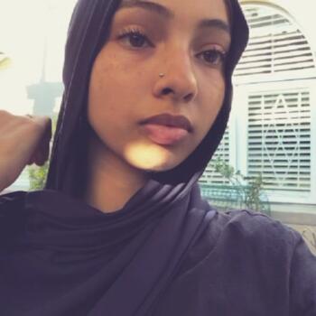 Babysitter Cape Town: Nabila
