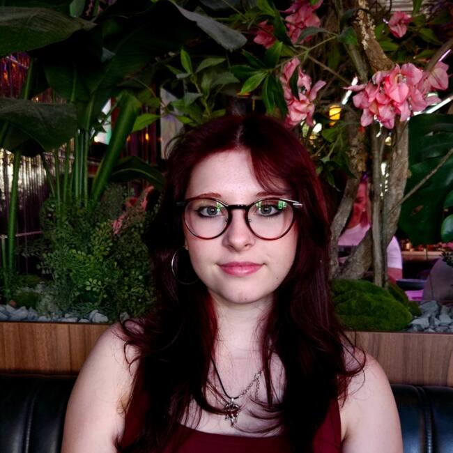 Babysitter in Antwerpen: Élizabeth