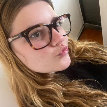 Babysitter Melbourne: Dakota