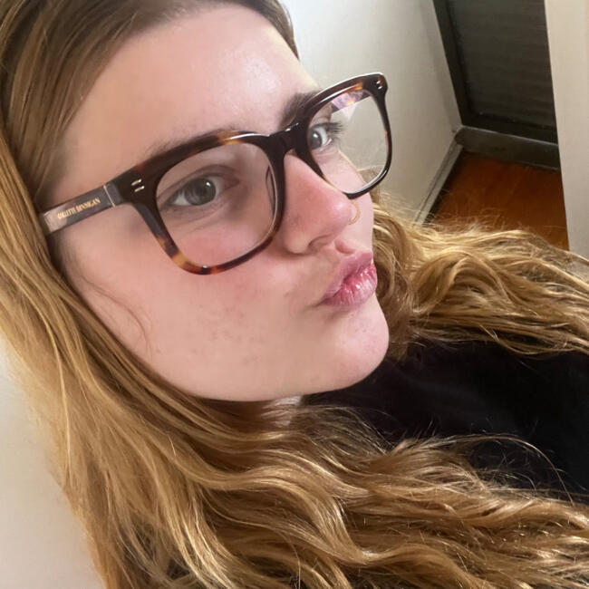 Babysitter in Melbourne: Dakota