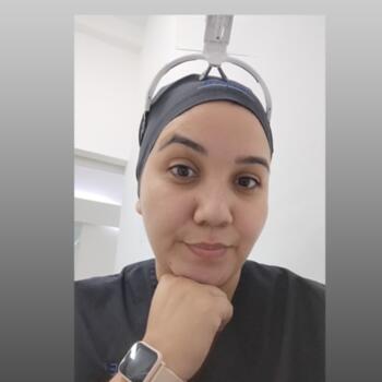 Babysitter in Asunción: Liz