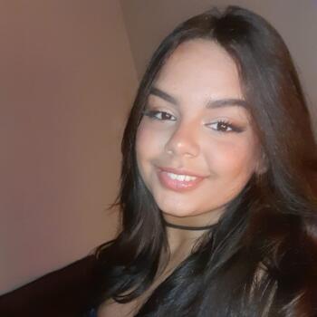 Babysitter in Nova Esperança (Nova Esperança): Giulia