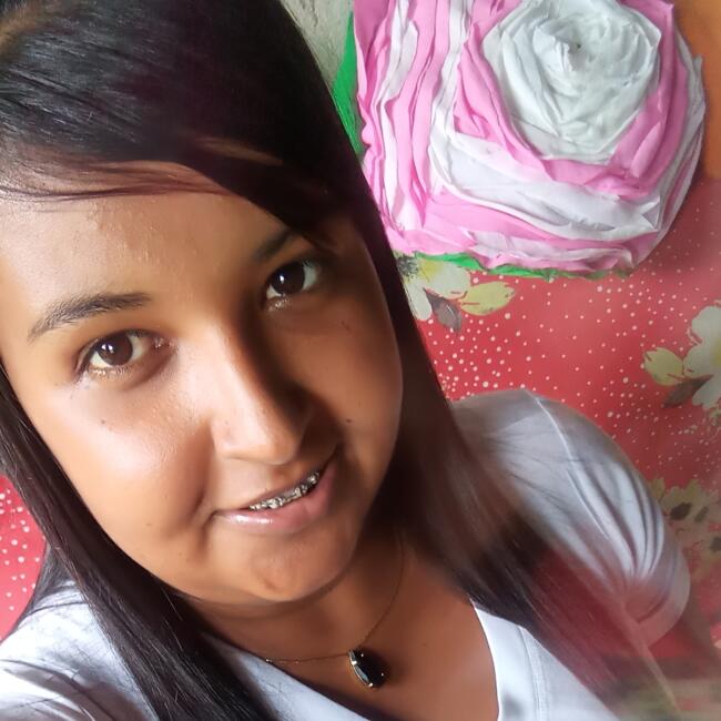 Babysitter in Boquim: Marah