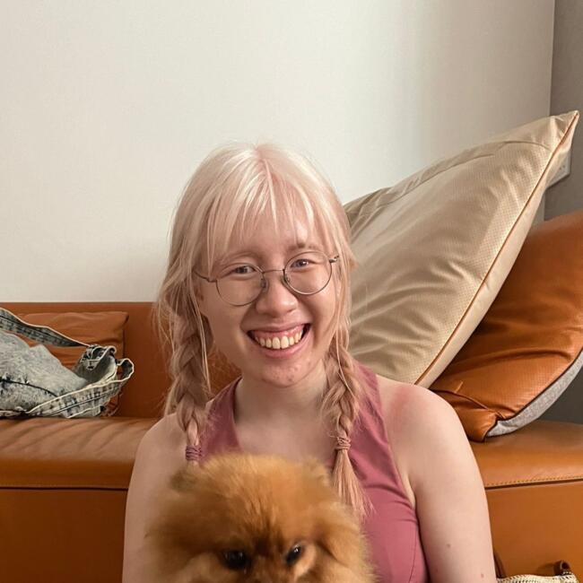 Babysitter in Singapore Island: Valerie