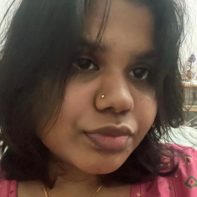 Babysitter in Chennai: Dharshini