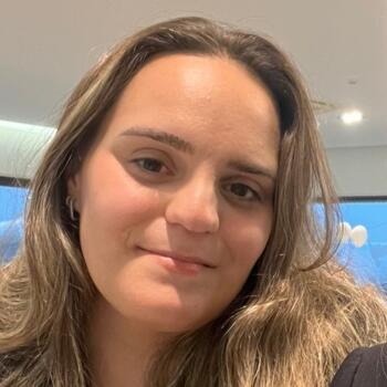 Babysitter in Parada de Tibães: Andréia Pinto