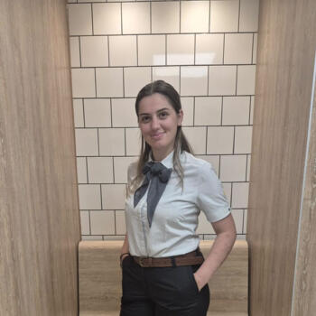 Babysitting job in Stoke-on-Trent: babysitting job Eriana