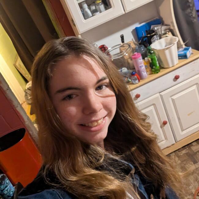 Babysitter in Batesburg: Hailey