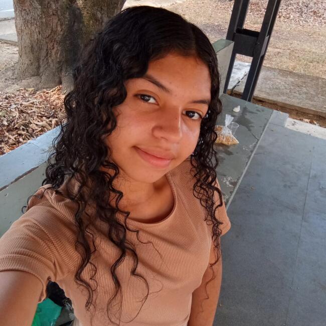 Niñera en Campo de Carabobo: Reina