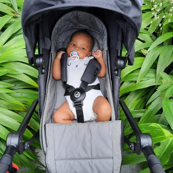 Babysitting job Singapore: babysitting job Hala