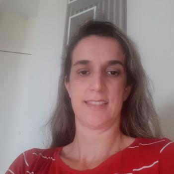 Babysitter in Palhoça: Veronica