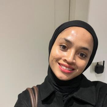 Nanny in Istanbul: Hasinur