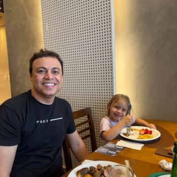 Emprego de babá em Ipatinga: emprego de babá Sergio