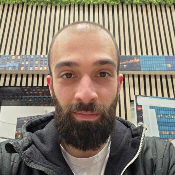 Babysitter in Wien: Fatih