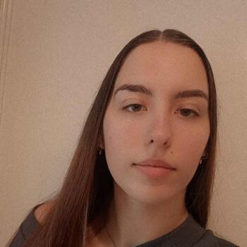 Babysitter in Le Longeron: Aurore